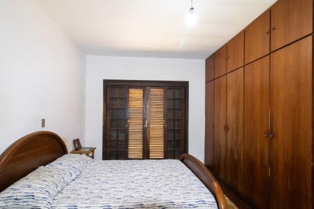 Casa à venda com 188m², 3 quartos e 2 vagasSuite