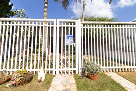 Casa à venda com 188m², 3 quartos e 2 vagasplaca