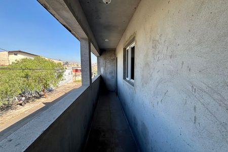 Casa para alugar com 55m², 2 quartos e sem vaga Casa para alugar com 55m², 2 quartos e sem vagaVaranda