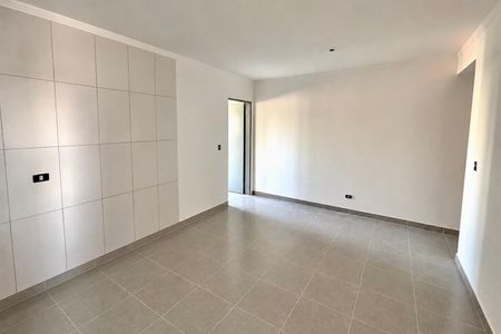 Casa para alugar com 55m², 2 quartos e sem vaga Casa para alugar com 55m², 2 quartos e sem vagaSala