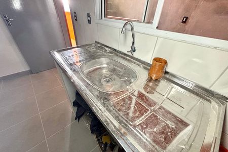 Casa para alugar com 55m², 2 quartos e sem vaga Casa para alugar com 55m², 2 quartos e sem vagaCozinha