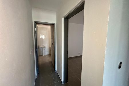 Casa para alugar com 55m², 2 quartos e sem vaga Casa para alugar com 55m², 2 quartos e sem vagaCorredor
