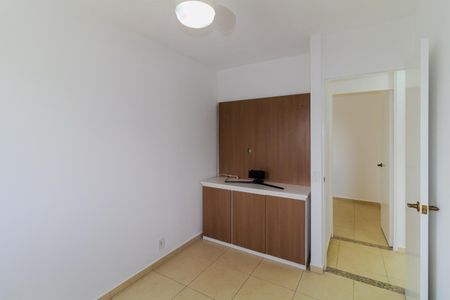 Apartamento à venda com 59m², 3 quartos e 1 vagaQuarto 2
