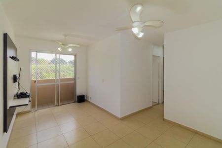 Sala de apartamento à venda com 3 quartos, 59m² em Parque Savoy City, São Paulo