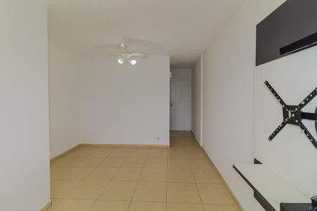 Sala de apartamento à venda com 3 quartos, 59m² em Parque Savoy City, São Paulo