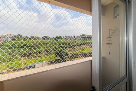 Sacada de apartamento à venda com 3 quartos, 59m² em Parque Savoy City, São Paulo