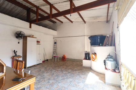 Casa à venda com 260m², 4 quartos e 1 vaga