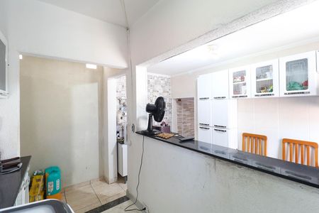 Casa à venda com 260m², 4 quartos e 1 vaga