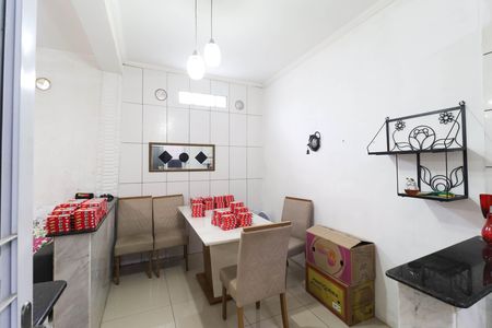 Casa à venda com 260m², 4 quartos e 1 vaga