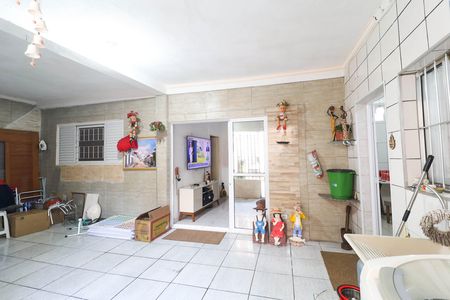 Casa à venda com 260m², 4 quartos e 1 vaga
