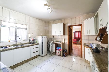 Casa à venda com 260m², 4 quartos e 1 vaga