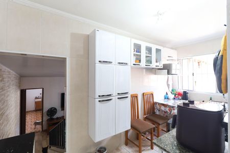 Casa à venda com 260m², 4 quartos e 1 vaga