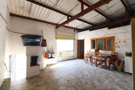 Casa à venda com 260m², 4 quartos e 1 vaga