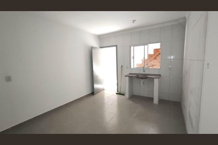 Sala / Cozinha de casa para alugar com 1 quarto, 34m² em Jardim Dayse, Ferraz de Vasconcelos