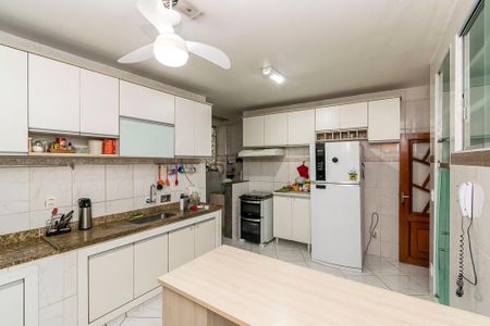 Apartamento à venda com 76m², 2 quartos e 1 vagaCozinha