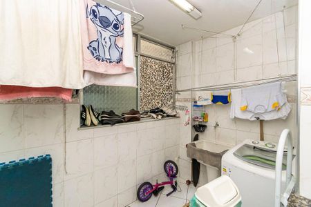 Apartamento à venda com 76m², 2 quartos e 1 vagaÁrea de Serviço