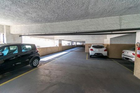 Apartamento à venda com 76m², 2 quartos e 1 vagaÁrea comum - Garagem