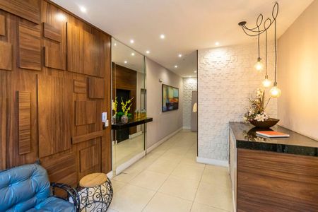 Apartamento à venda com 76m², 2 quartos e 1 vagaÁrea comum - Hall da entrada