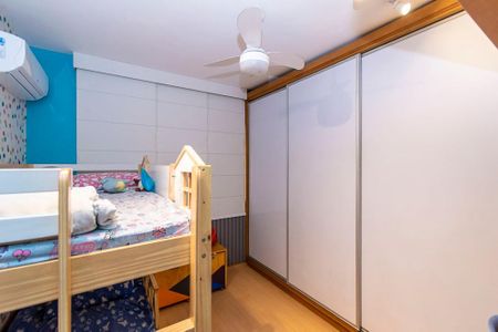 Apartamento à venda com 76m², 2 quartos e 1 vagaQuarto 2