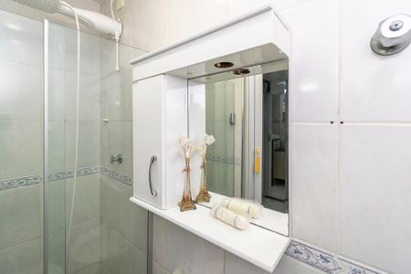 Apartamento à venda com 76m², 2 quartos e 1 vagaBanheiro de Serviço