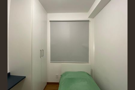 Quarto 2 de apartamento para alugar com 2 quartos, 32m² em Parque Vitoria, São Paulo