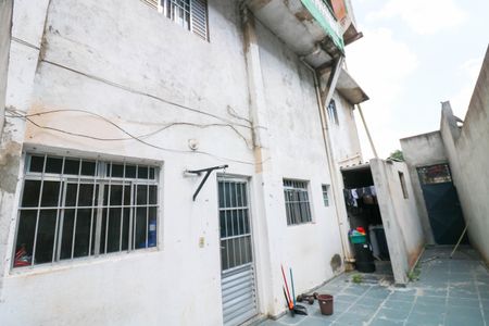 Casa para alugar com 6 quartos, 720m² em Jardim Santo Antonio, São Paulo