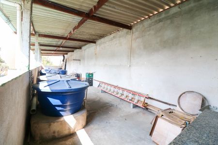 Casa para alugar com 6 quartos, 720m² em Jardim Santo Antonio, São Paulo