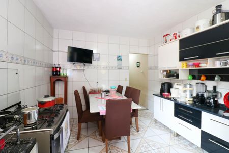 Casa à venda com 720m², 6 quartos e 1 vaga