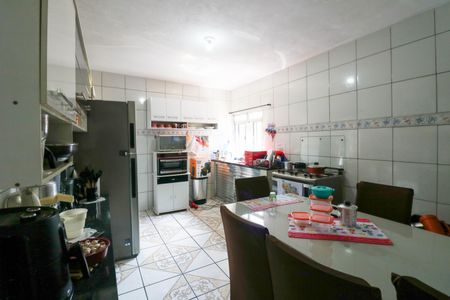 Casa à venda com 720m², 6 quartos e 1 vaga
