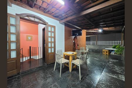 Apartamento à venda com 190m², 4 quartos e 2 vagasCobertura 