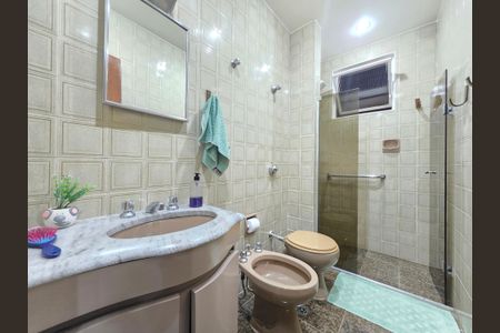 Apartamento à venda com 190m², 4 quartos e 2 vagasBanheiro Social 
