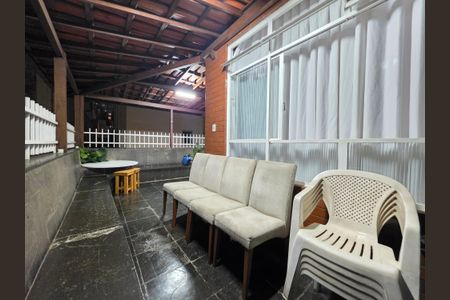 Apartamento à venda com 190m², 4 quartos e 2 vagasCobertura 