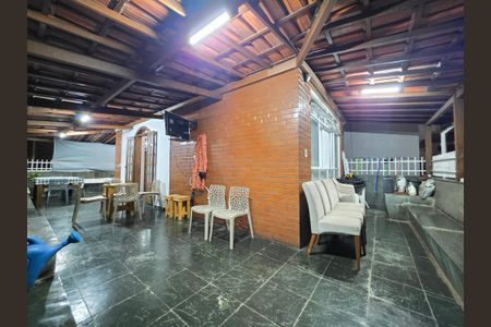 Apartamento à venda com 190m², 4 quartos e 2 vagasCobertura 