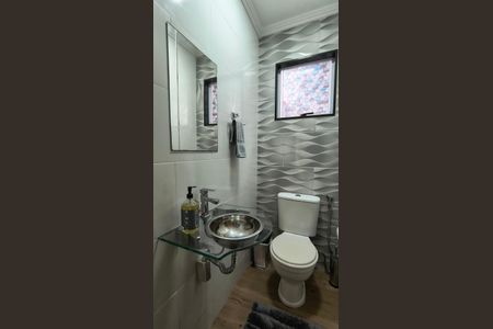 Casa para alugar com 120m², 2 quartos e 1 vagaLavabo