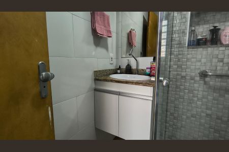 Casa para alugar com 120m², 2 quartos e 1 vagaBanheiro 