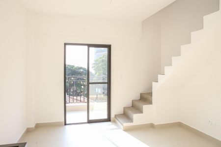 Sala e Cozinha de apartamento à venda com 1 quarto, 41m² em Lapa, São Paulo