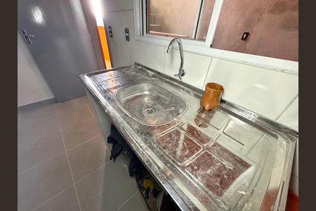 Cozinha  de casa para alugar com 2 quartos, 54m² em Jardim Dayse, Ferraz de Vasconcelos