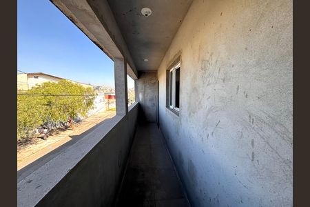 Casa para alugar com 54m², 2 quartos e sem vaga Casa para alugar com 54m², 2 quartos e sem vagaCorredor