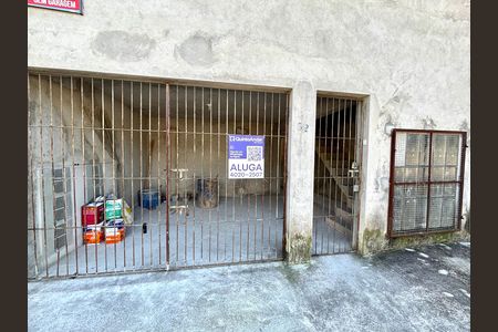 Casa para alugar com 54m², 2 quartos e sem vaga Casa para alugar com 54m², 2 quartos e sem vagaFachada