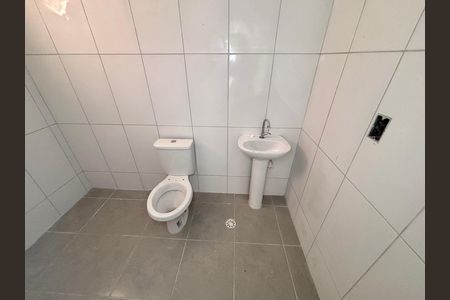 Banheiro  de casa para alugar com 1 quarto, 36m² em Jardim Dayse, Ferraz de Vasconcelos