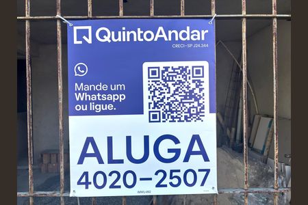 Casa para alugar com 36m², 1 quarto e sem vaga Casa para alugar com 36m², 1 quarto e sem vagaFachada