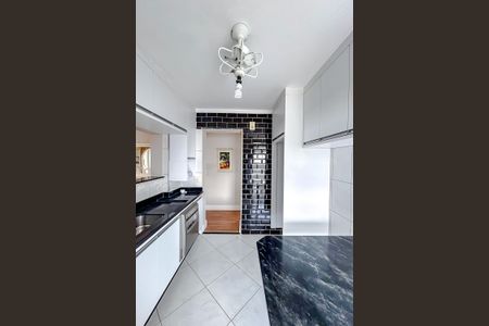 Apartamento à venda com 75m², 2 quartos e 1 vagaCozinha