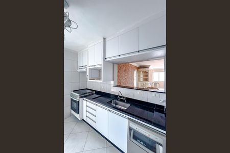 Apartamento à venda com 75m², 2 quartos e 1 vagaCozinha