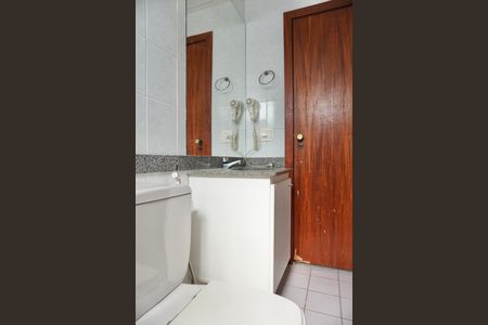 Apartamento para alugar com 65m², 2 quartos e 1 vagaBanheiro da Suíte