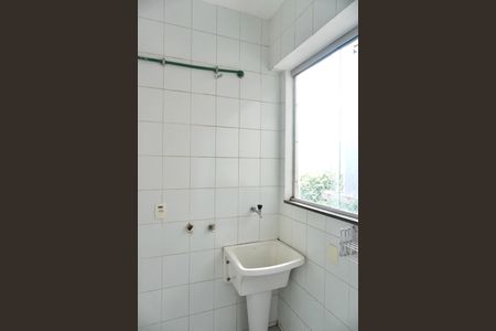 Apartamento para alugar com 65m², 2 quartos e 1 vagaÁrea de Serviço