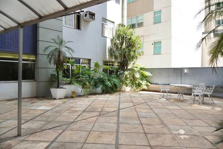 Apartamento para alugar com 65m², 2 quartos e 1 vagaÁrea comum 