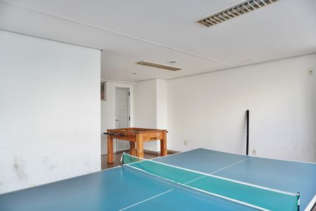 Apartamento para alugar com 65m², 2 quartos e 1 vagaÁrea comum - Salão de Jogos 