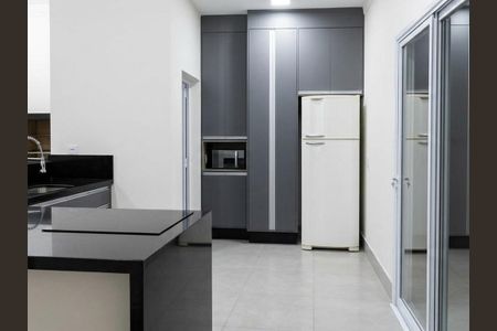 Casa à venda com 212m², 3 quartos e 4 vagas
