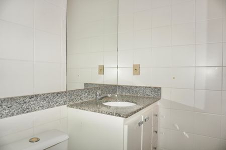 Apartamento para alugar com 80m², 2 quartos e 1 vagaBanheiro Social