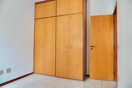 Apartamento para alugar com 80m², 2 quartos e 1 vagaQuarto 1